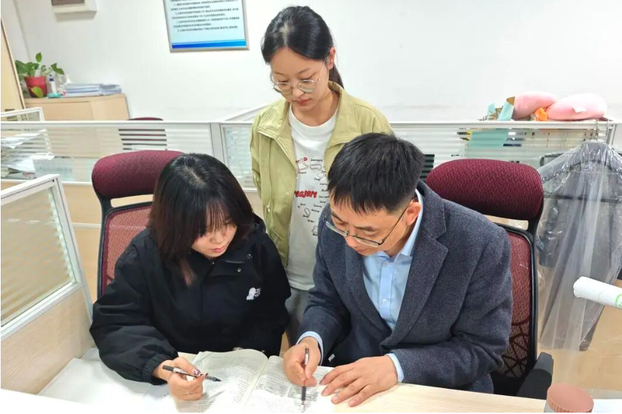 VKcWxEUKIUDRACWA.png image.png