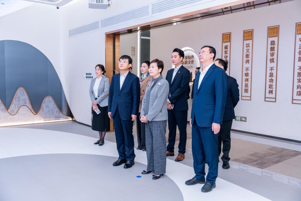 Tnbu21Yk7Cp80Vgh.png 图片4.png