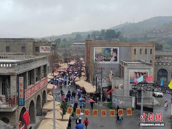 图为位于陕西榆林的人生影视城。 陕西广电融媒体集团卫星电视中心 供图