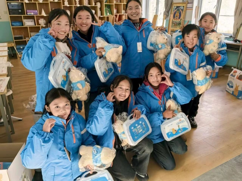 FfKG7y3kXXNM808N.png image.png