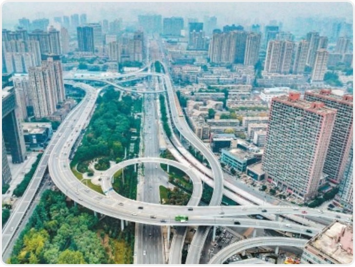 近万吨桥梁实现毫米级“搬家” 西安西南二环立交“焕新”