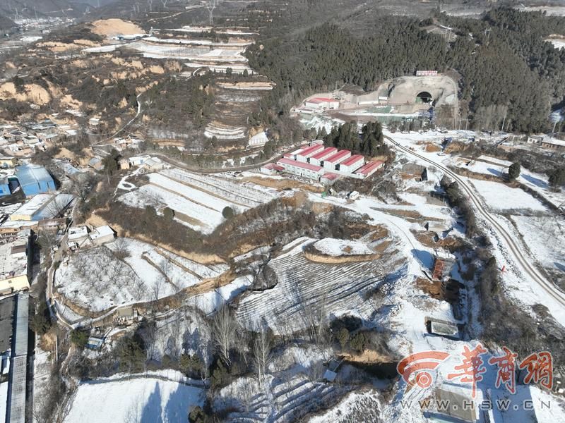 整体航拍地形 整体航拍地形.jpg