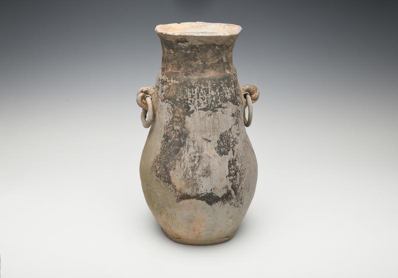 这把壶 你猜猜是什么材质的？