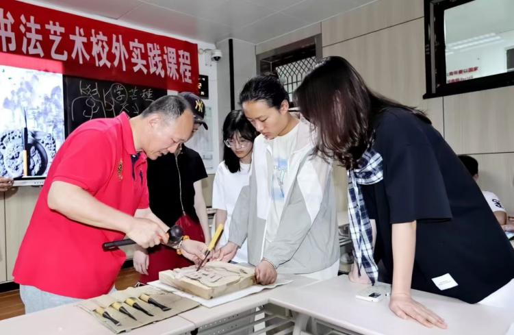 4irLTukRbHep4bUi.png image.png