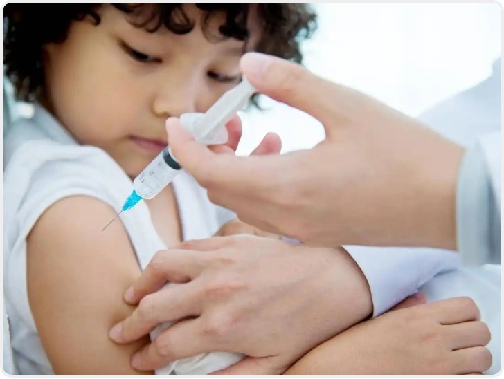 流感逐渐进入高发期 医生提醒：疫苗接种抓住“黄金窗口期”