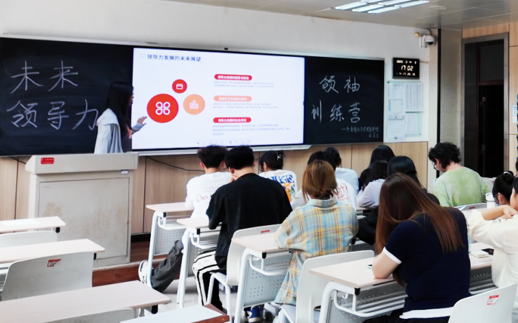 KeNSRtK3v38BYtr3.png image.png