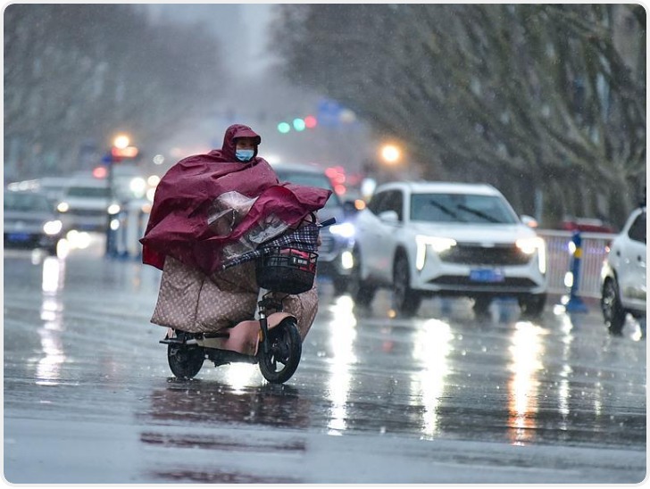电动车与机动车发生事故 责任如何划分？最高法征求意见
