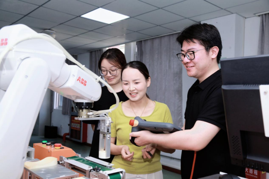 A7R60z3bYbm27UFB.png image.png