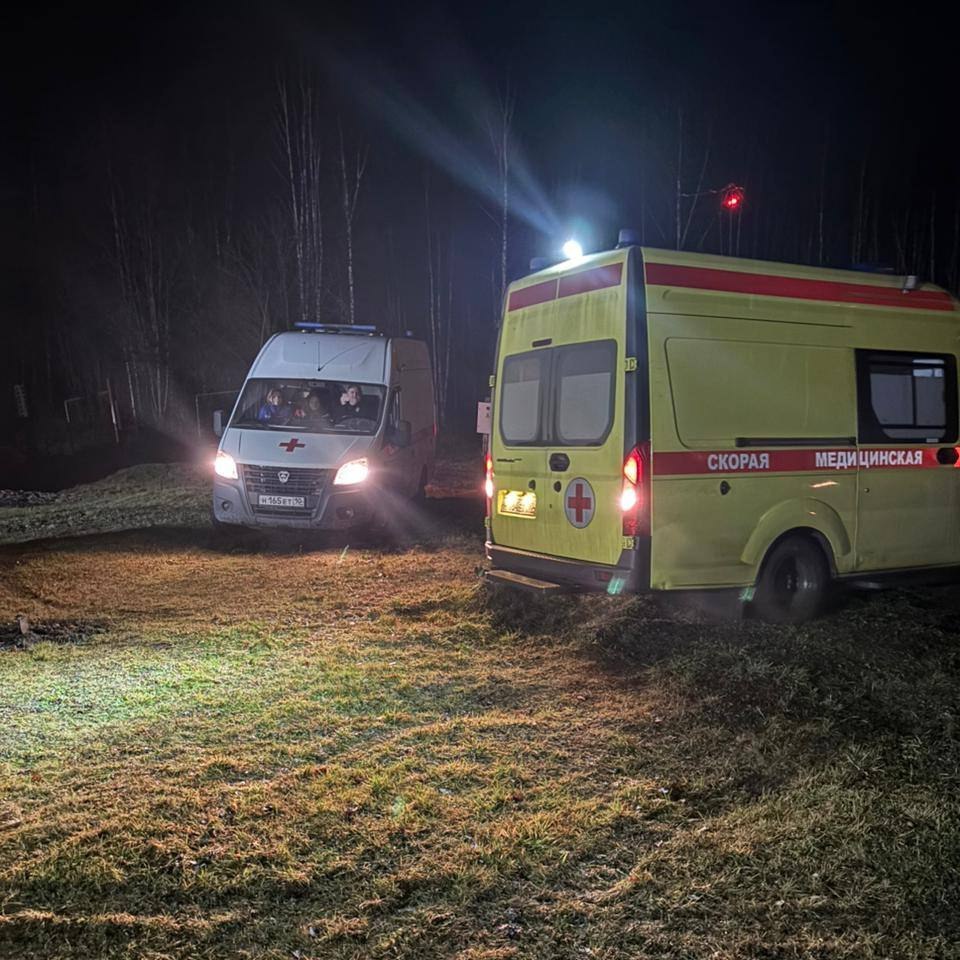 俄军一苏-30战机训练飞行时坠毁 机组人员全部遇难