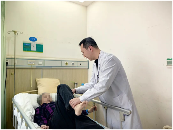 cslDuv39N1MYvEFi.png image.png