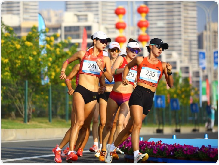 陕西组合获得十五运会马拉松竞走混合接力银牌