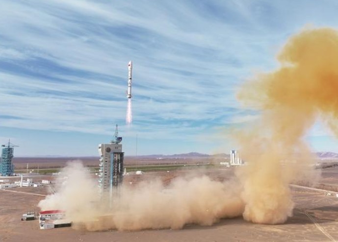 我国成功发射实践三十号A、B、C星