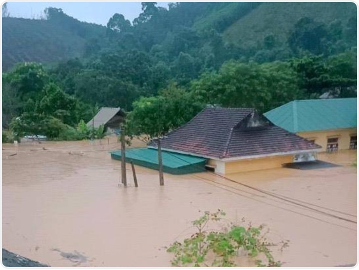 越南暴雨引发洪灾致41人死亡