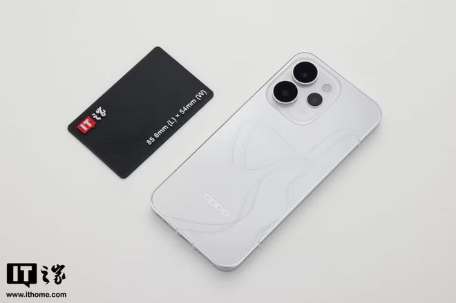 OPPO Reno15系列手机首销