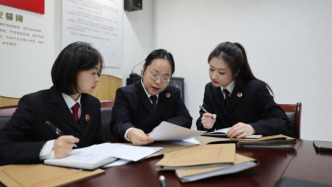 直播间叫卖 “名牌断码鞋”？重庆检察官揭开网络售假真相