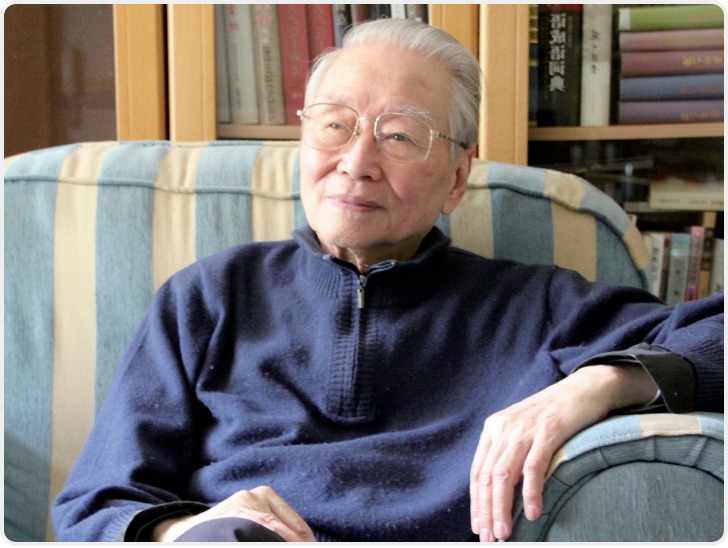 著名作家、《战争和人》作者王火在成都逝世 享年103岁