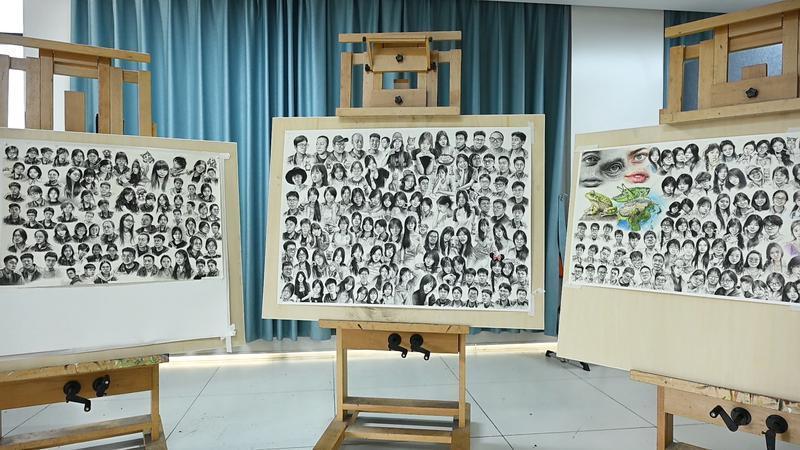 暖“心”闻：西安教师3年画200多张学生肖像