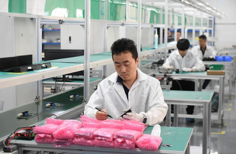 西安智德汽车电子控制系统有限公司生产车间