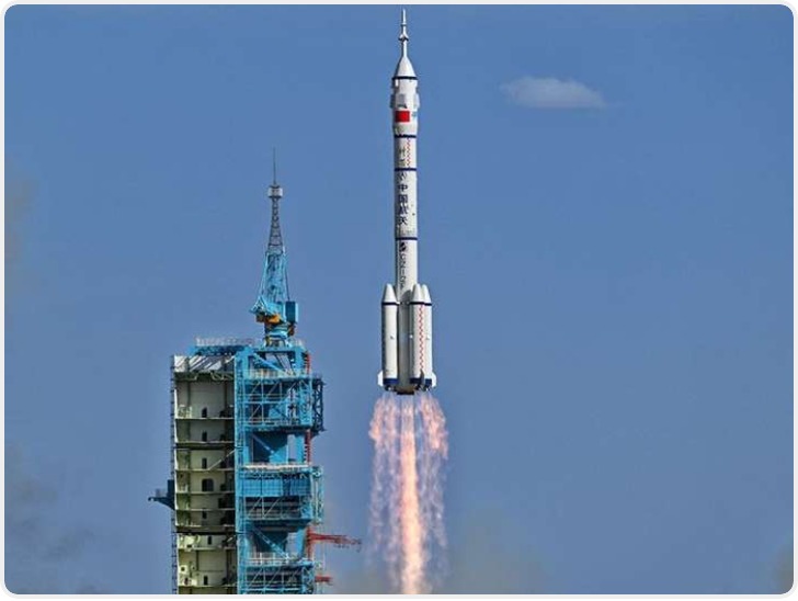 西安科技助力神舟二十二号飞船发射任务取得圆满成功