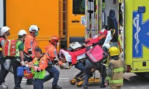 华商头条|火势为何如此猛烈？解析香港大埔火灾背后的安全隐患