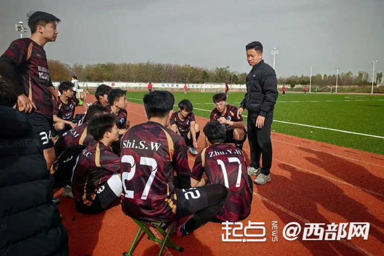 正在上传... 011ee208817b95968bbcb33e8b1d7a1d.png