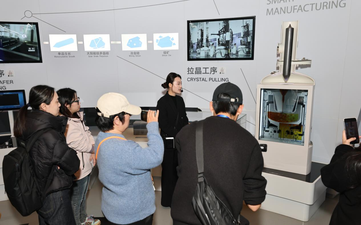 何以长安·创见未来｜隆基绿能：创新“智”造 书写绿色高质量发展新篇