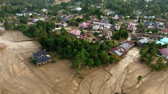 印尼洪灾已致753人遇难 另有650人失踪