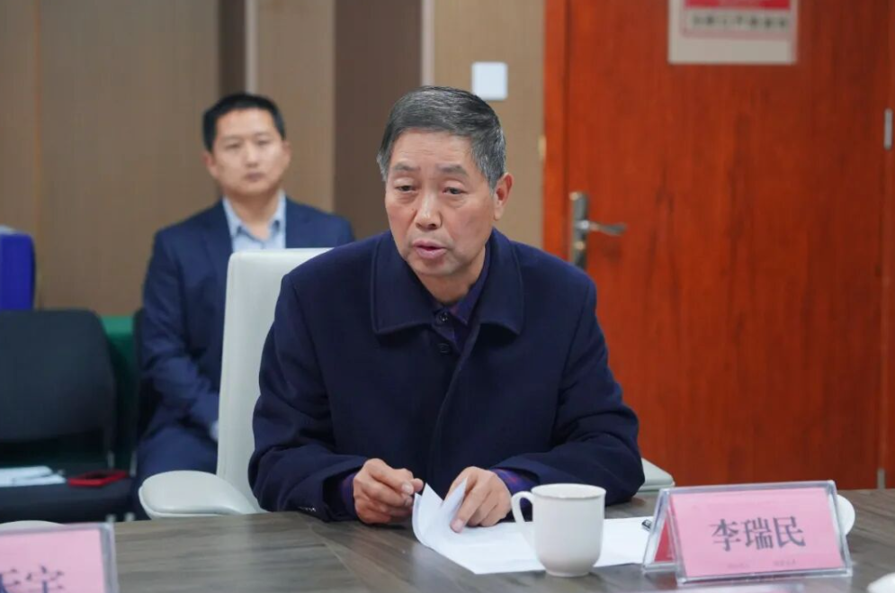 cvrsWqBndudeTyX4.png image.png