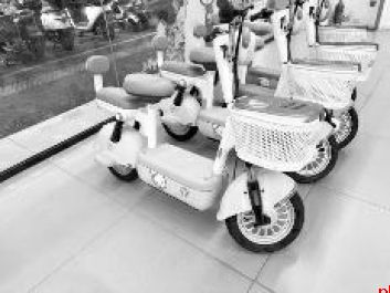 能否搭载儿童?必须安装金属鞍座