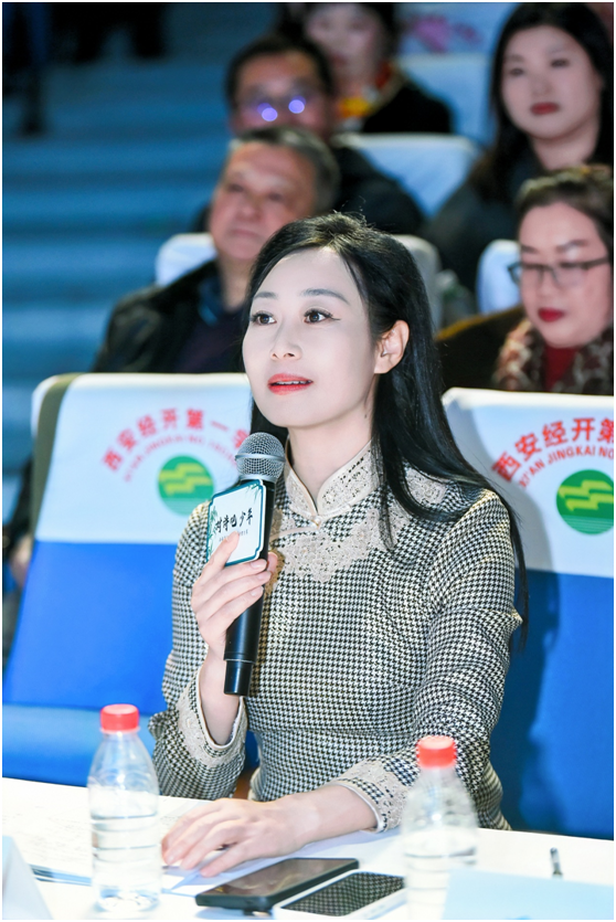 tMR99mUVkgatUz63.png image.png