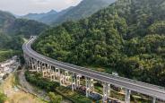 安岚高速岚皋至陕渝界段通过交工验收