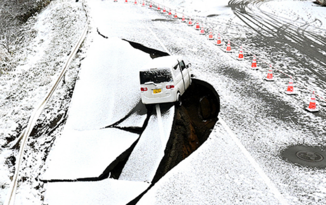日本7.5级强震：一核废处理厂池水溢出 当地警告或有更大地震