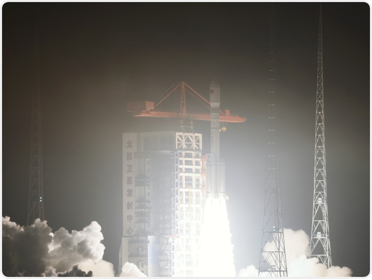 西安固体动力助推长征六号改火箭发射成功