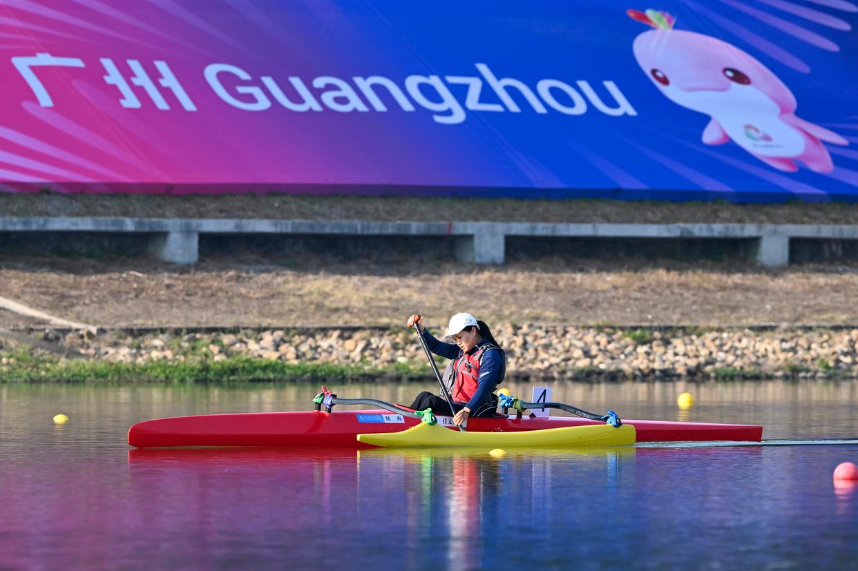 全国残特奥会皮划艇女子500米VL1级决赛陕西选手夺冠