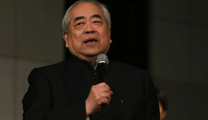 87岁画家范曾最新发声：即日起与女儿、继子断绝关系