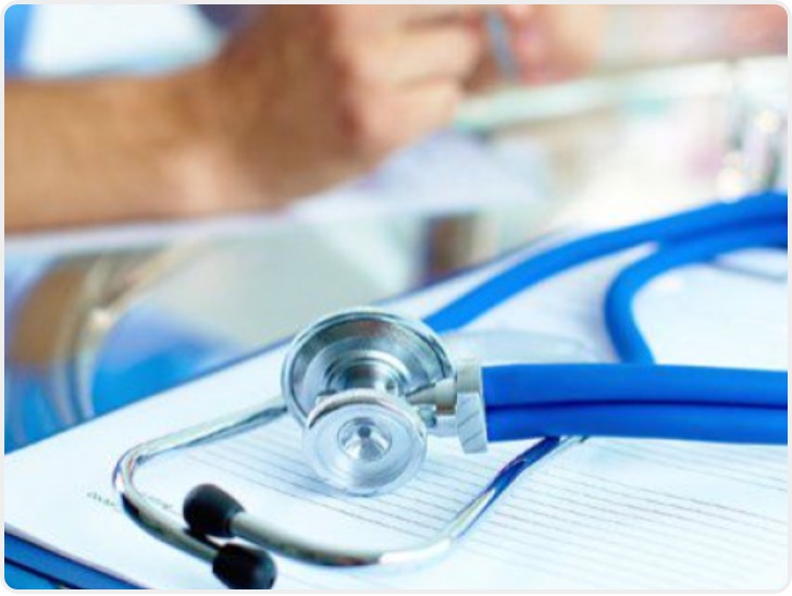 女子鼻塞两个月 以为普通感冒 结果一查是癌症