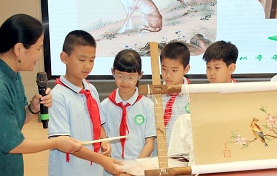 融入校园生活让非遗更有生命力