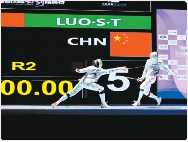 中外剑客竞逐荣耀 2025长安剑客国际击剑精英赛精彩亮剑