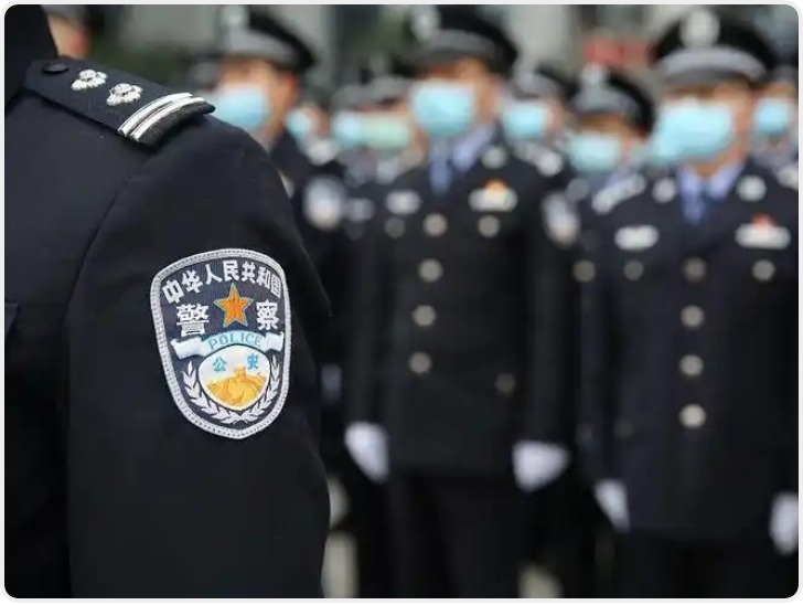 新时代以来人民警察队伍首次整体换装