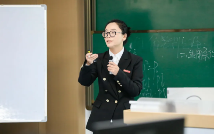 p7NQBIGRdD7tRJMi.png image.png