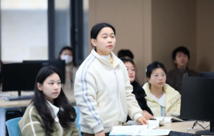 yHuFfchrk2u1WJc9.png image.png