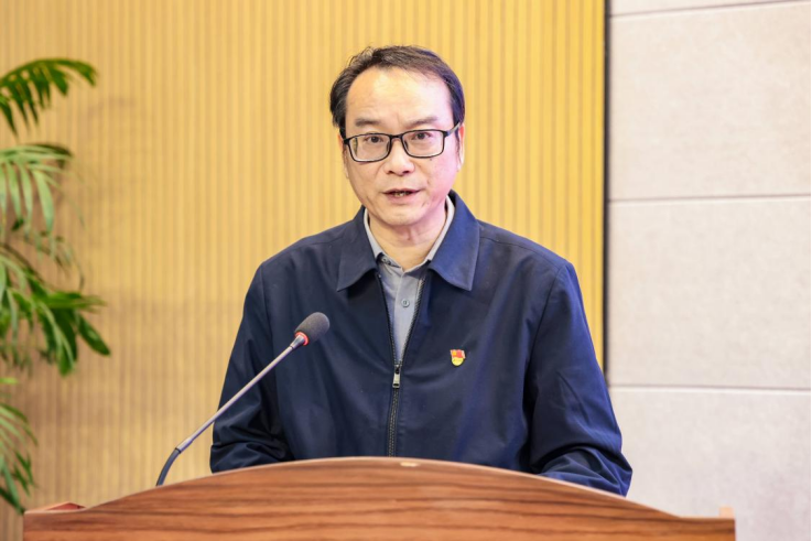 ZQ7UhMadbzNhm7HI.png image.png