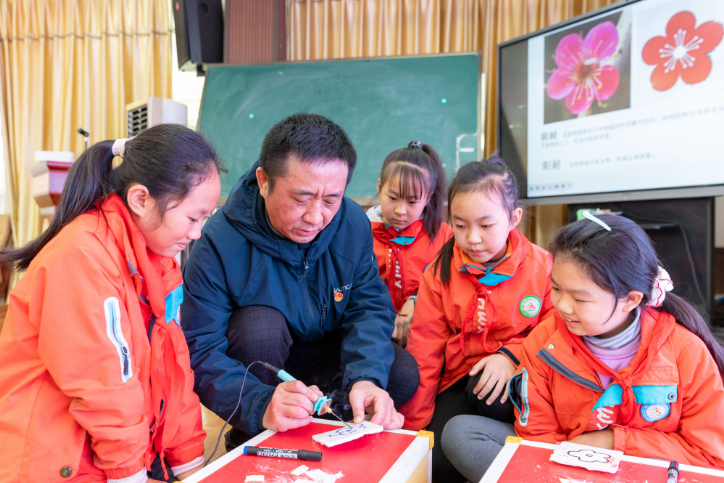 EATYnS2nHtVvphLW.png image.png