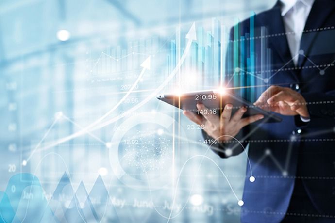 1至11月国家铁路发送货物37.27亿吨