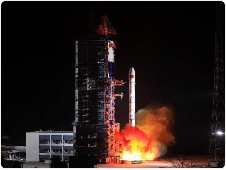 我国成功发射通信技术试验卫星二十三号