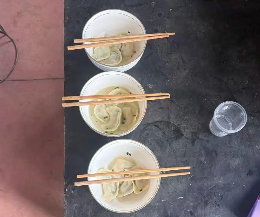 “妻儿三人遭发小入室杀害”案一审当庭宣判：判处崔路路死刑