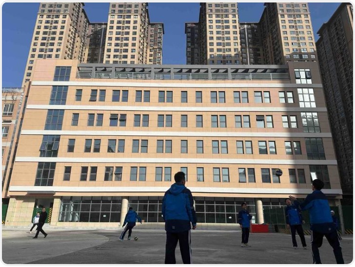 【西安2025年30项为民实事巡礼】增加学位供给1.53万个 西安顺利完成年度目标