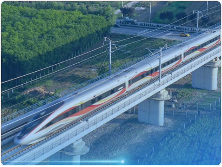 再上新台阶！中国高铁运营里程突破5万公里