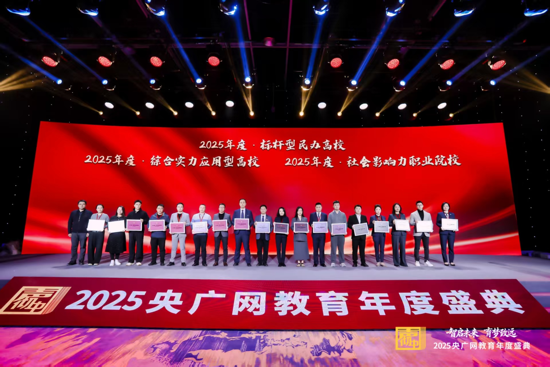 OpTSCJywKjlscmGg.jpg 437492ada7bc3e004841d60bfb124f04.jpg