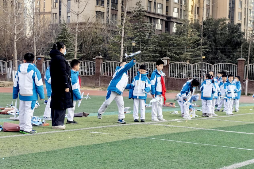 wLUd94rYl6lms5g3.png image.png